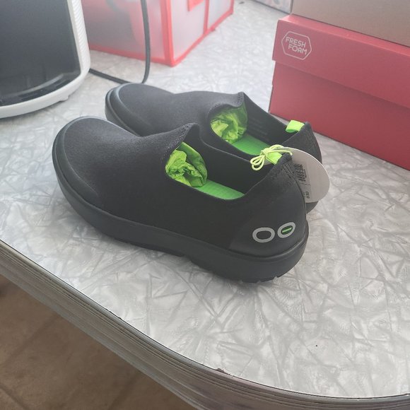 Oofos Shoes - Oofos eezee